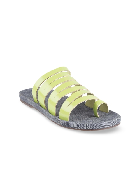 

Metro Women Green Solid One Toe Flats
