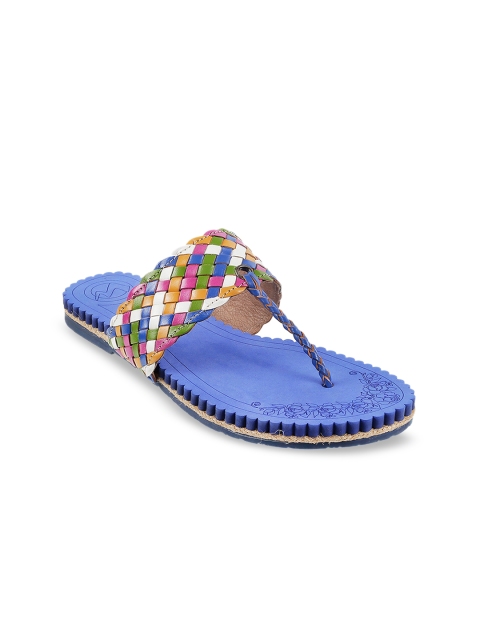 

Metro Women Multicoloured Woven Design T-Strap Flats, Multi
