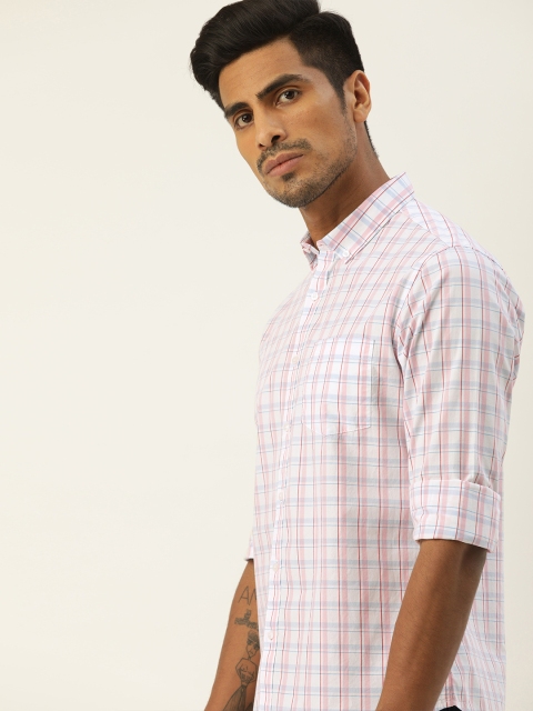 

ether Men White & Pink Regular Fit Checked Casual Shirt