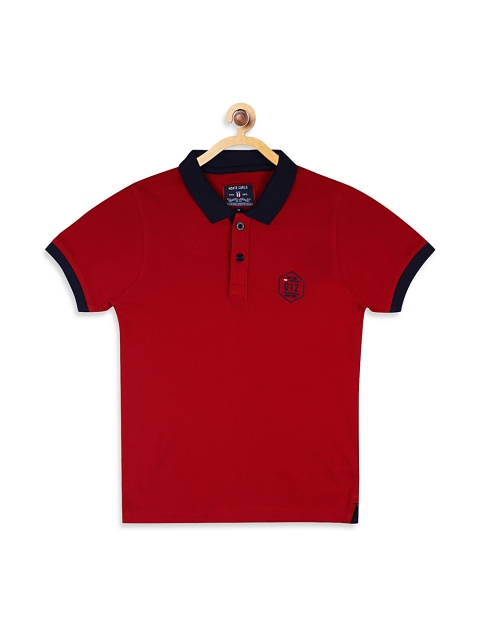 

Monte Carlo Boys Maroon Solid Polo Collar T-shirt