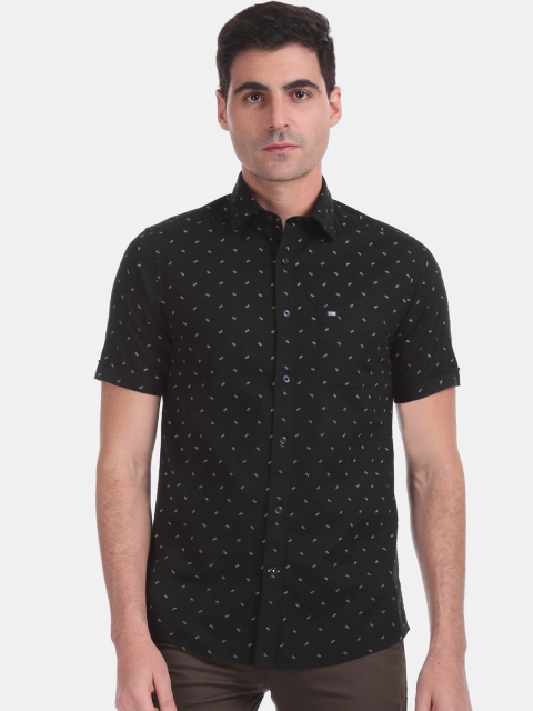 

Arrow Sport Men Black Slim Fit Printed Casual Shirt