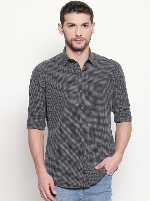 

EVOQ Men Blue Comfort Regular Fit Printed Casual Shirt