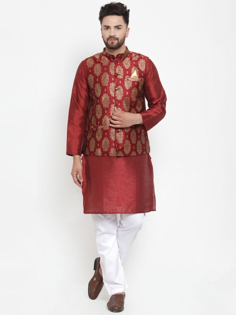

NEUDIS Men Maroon & White Self Design Kurta with Pyjamas