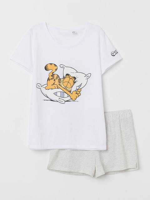 

H&M Women White & Grey Garfield Printed Pyjama Top And Shorts