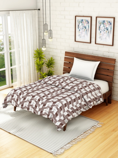 

SPACES Brown Geometric AC Room 235 GSM Single Bed Dohar