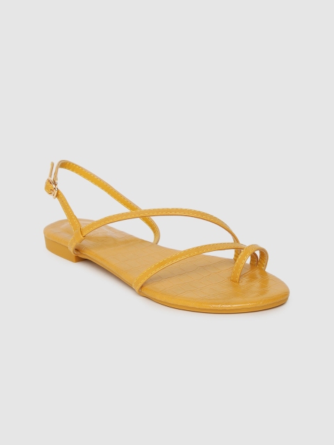 

DressBerry Women Yellow Solid One Toe Flats