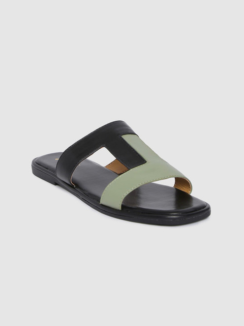 

Roadster Women Black & Green Colourblocked Open Toe Flats