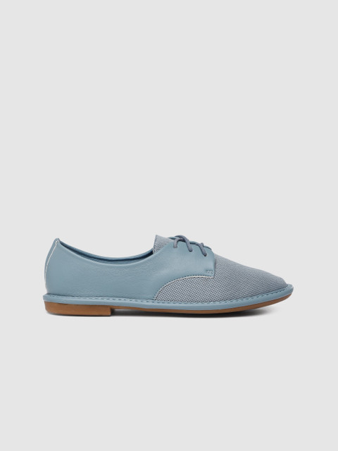 

Mast & Harbour Women Blue Oxfords