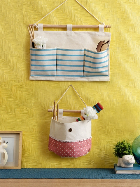 

Cortina Set Of 2 Off-White & Pink Printed Multi-Utility Wall Hanging Organiser
