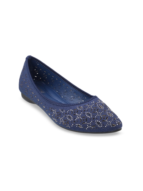 

Mochi Women Blue Embellished Mojaris