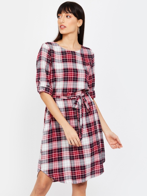 

Fame Forever by Lifestyle Women White & Red Checked Fit and Flare Dress