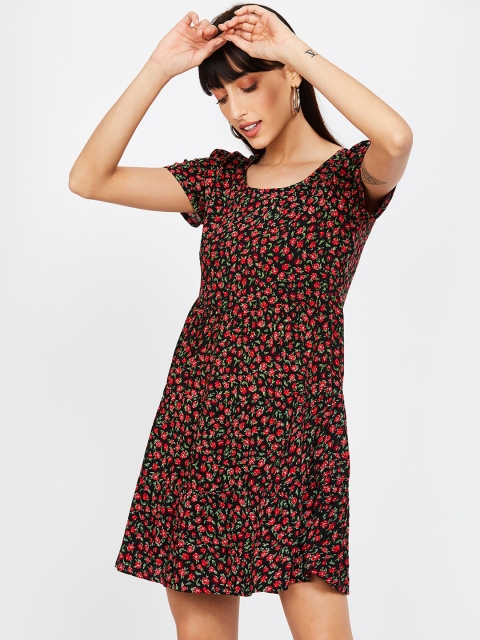 

Ginger by Lifestyle Women Black Printed Fit and Flare Dress