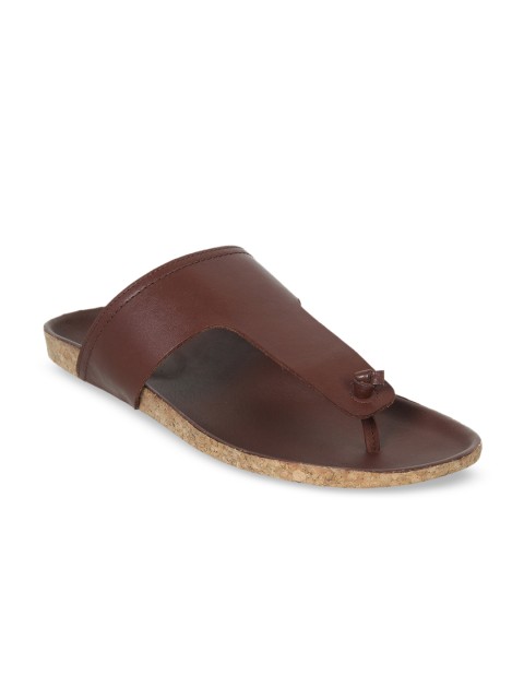 

Clarks Men Brown Comfort Sandals