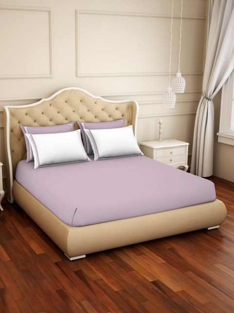 

SPACES Lavender Solid 300 TC Cotton Hygro 1 King Bedsheet with 4 Pillow Covers