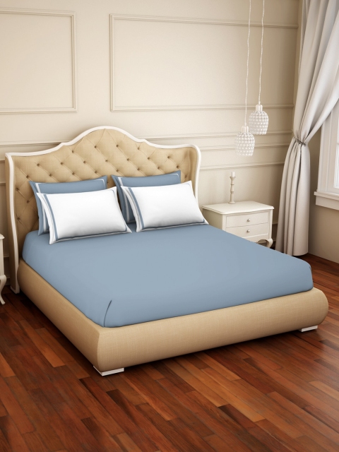 

SPACES Blue Solid 300 TC Cotton Hygro 1 King Bedsheet with 4 Pillow Covers