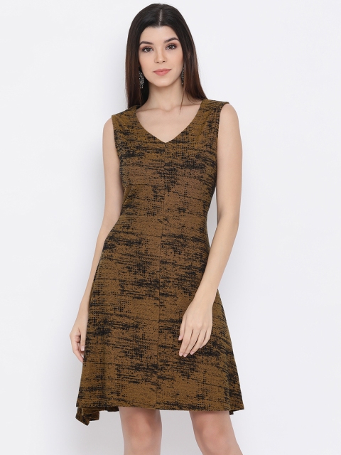 

Monte Carlo Women Brown Self Design Knitted A-Line Dress