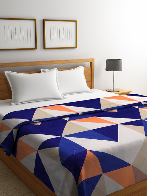 

DREAM WEAVERZ Beige & Orange Abstract AC Room 120 GSM Reversible Double Bed Comforter