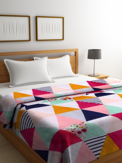 

DREAM WEAVERZ Multicoloured Abstract AC Room 120 GSM Double Bed Comforter, Multi