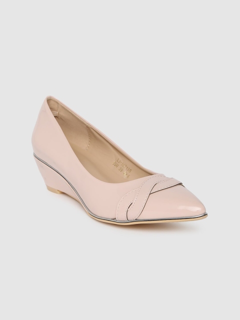 

DressBerry Women Pink Solid Sandals