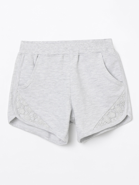 

Bossini Girls Grey Melange Self Design Regular Fit Hot Pants
