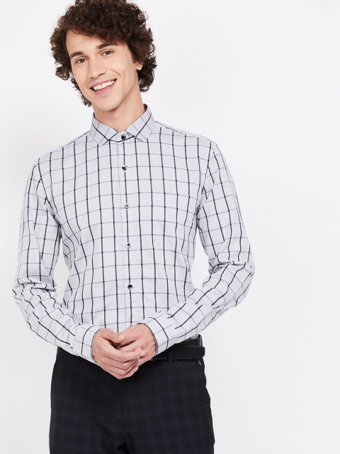 

CODE by Lifestyle Men Grey & Black Slim Fit Checked Formal Shirt