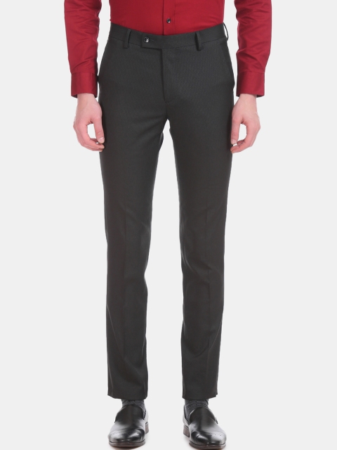 

Arrow Men Black Slim Fit Solid Formal Trousers