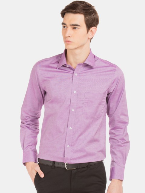 

Arrow Men Purple Regular Fit Solid Formal Shirt