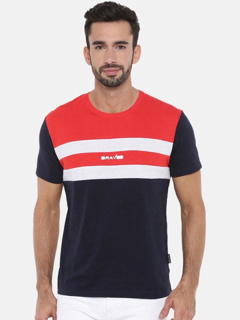 

Braveo Men Navy Blue & Red Cut & Sew Detailing Colourblocked Round Neck T-shirt