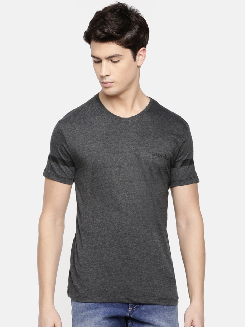 

Braveo Men Grey Solid Round Neck T-shirt
