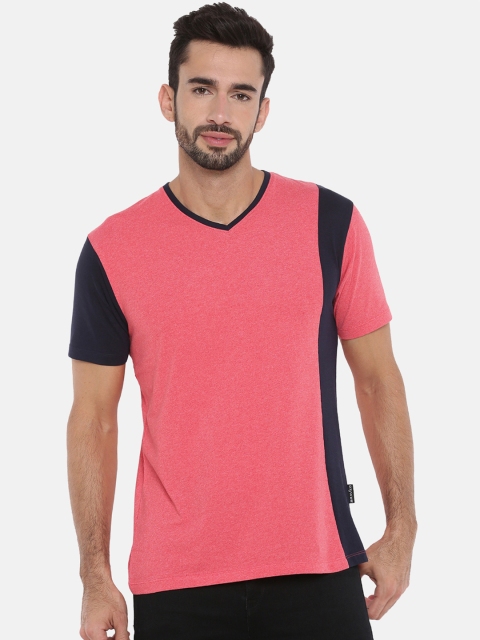 

Braveo Men Coral Pink Slim Fit Solid V-Neck T-shirt