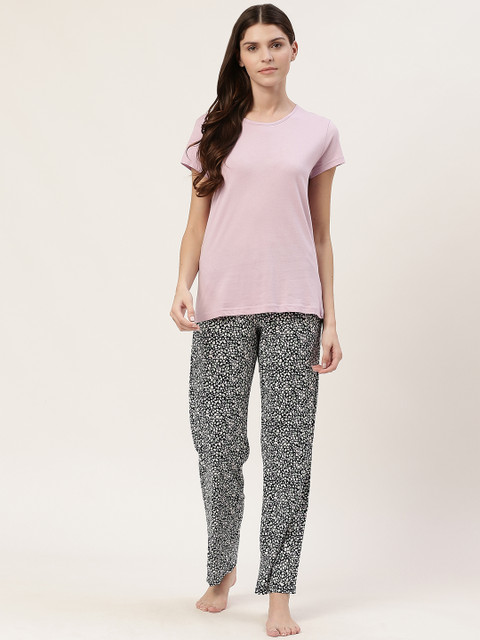 

Marks & Spencer Women Lavender & Navy Blue Solid Nightsuit