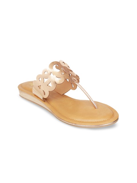 

Metro Women Gold-Toned Textured T-Strap Flats