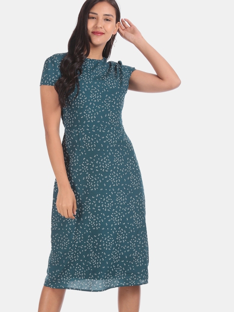

Elle Women Green & White Printed Sheath Dress