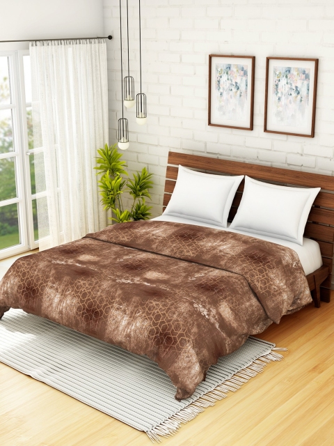 

SPACES Brown & Beige Abstract AC Room 235 GSM Double Bed Dohar