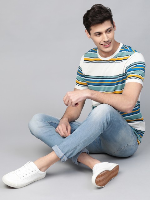 

Mast & Harbour Men White & Blue Striped Round Neck T-shirt