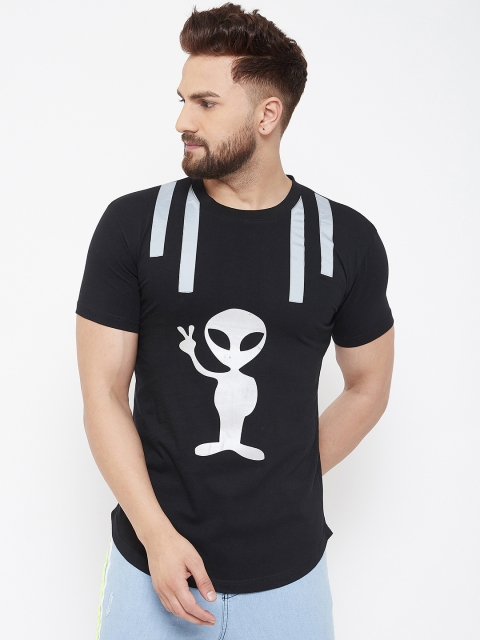 

FUGAZEE Men Black Printed Round Neck T-shirt With Reflective Stripes