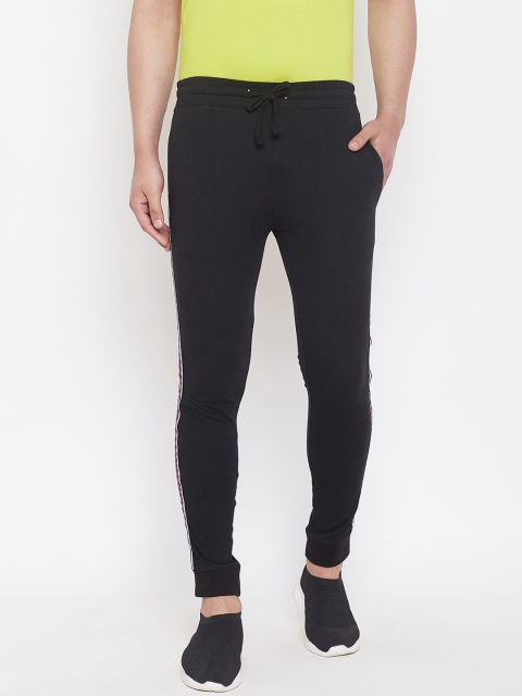 

GRITSTONES Men Black Solid Joggers