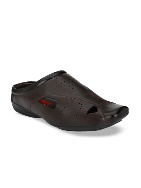

Fashion Victim Men Brown Sandals