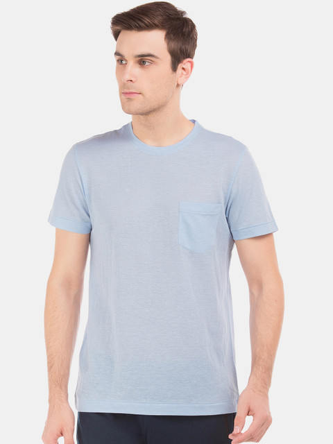 

Arrow Men Blue Solid Round Neck T-shirt