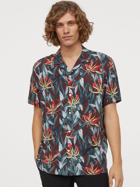 

H&M Men Red Patterned Resort Shirt