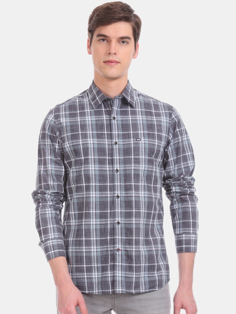 

Arrow Sport Men Grey & Blue Slim Fit Checked Casual Shirt