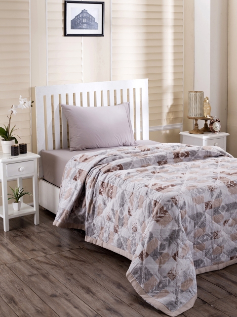 

MASPAR Beige & White Abstract AC Room 120 GSM Single Bed Comforter