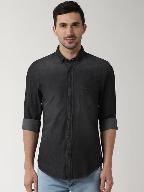 

Peter England Casuals Men Black Slim Fit Faded Casual Shirt