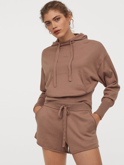 

H&M Women Beige Solid Cashmere-blend Shorts