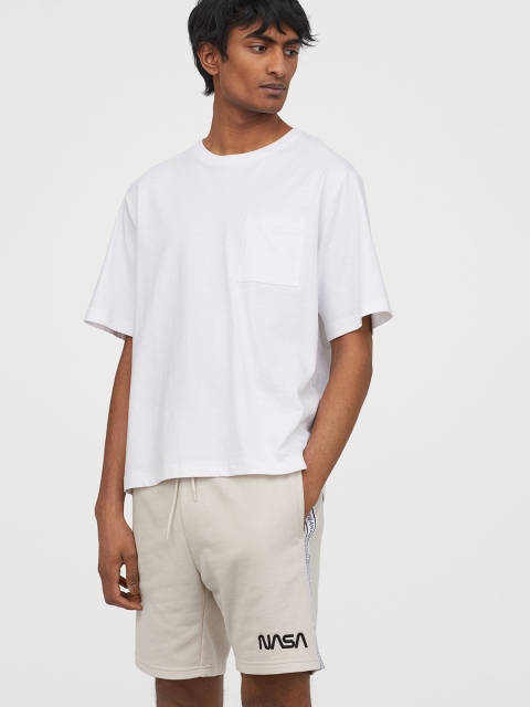 

H&M Men Off-White Side-Striped Sweatshirt Shorts