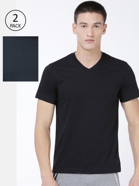 

Levis Men Pack of 2 Navy Blue & Black Solid Pure Cotton T-shirt