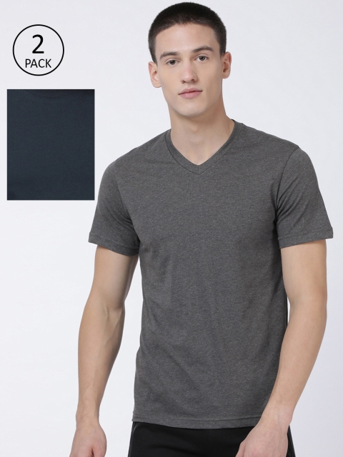 

Levis Men Pack of 2 Charcoal Grey & Navy Blue Solid Pure Cotton T-shirt