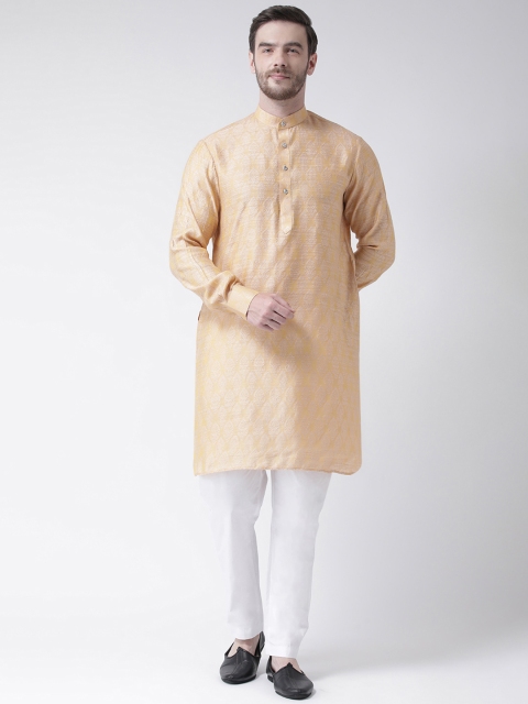 

Chitwan Mohan Men Beige & White Self Design Kurta with Trousers