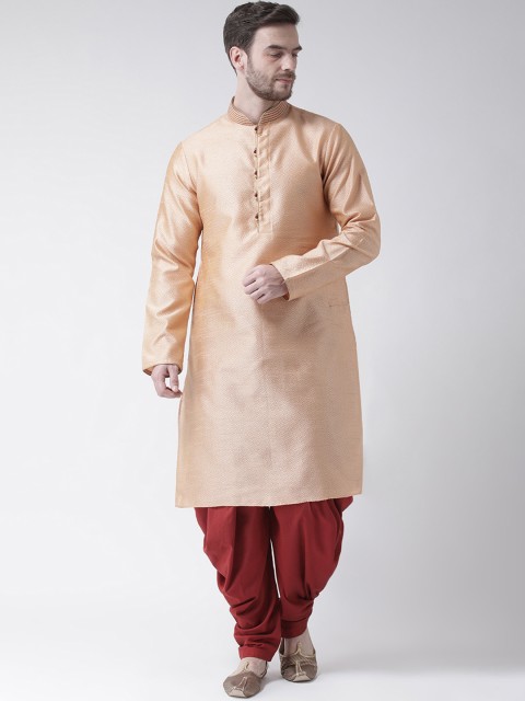 

Chitwan Mohan Men Peach & Maroon Self Design Kurta With Dhoti Pants