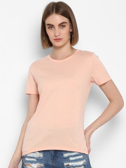 

Mode by Red Tape Women Peach-Coloured Solid Round Neck T-shirt